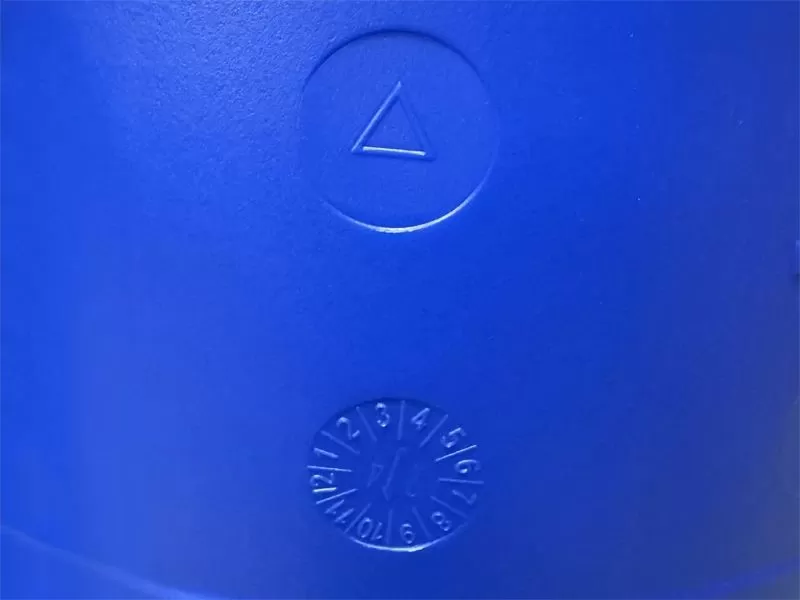 Бочка п/э 227л новая с 2-мя пробками вес 8,5кг, код: 07411