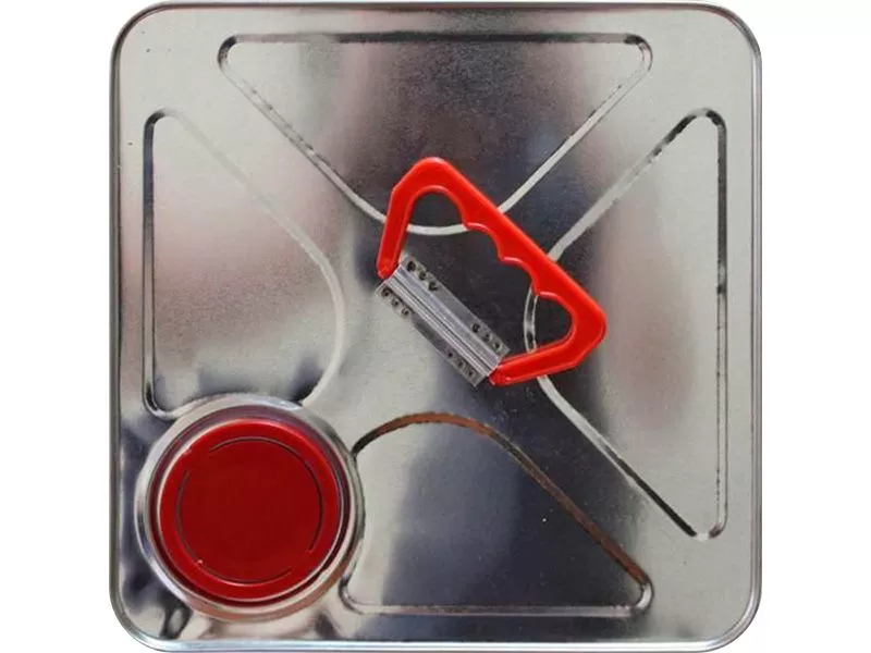 Канистра металл 20л. квадратная, с ручкой пластик, с отверстием под берикап 42мм